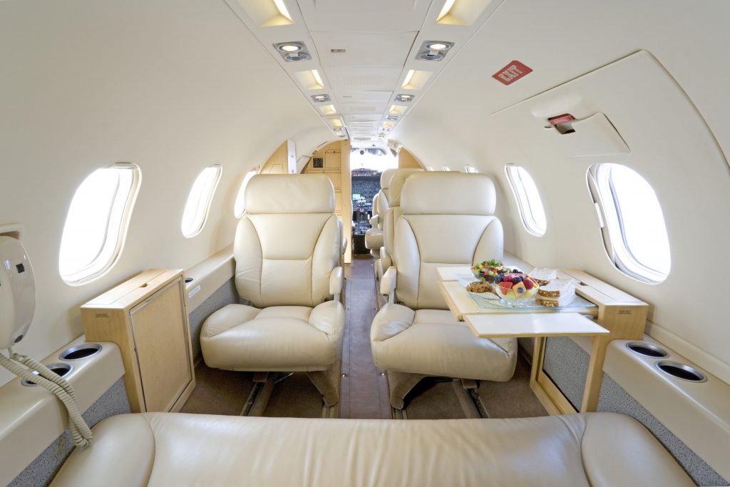 private executive charter jet