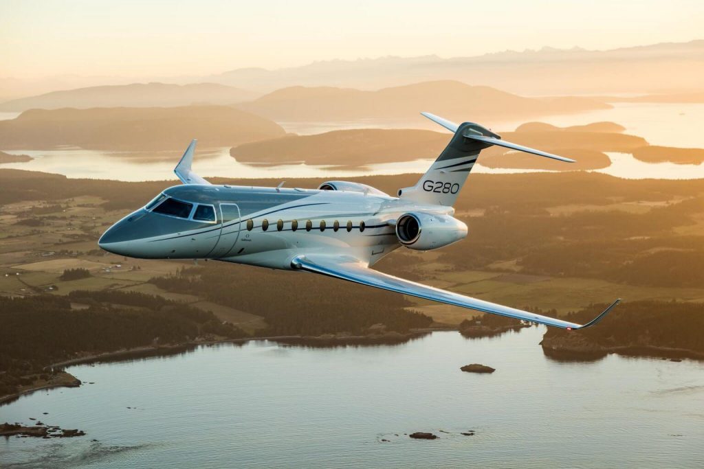 What It's Really Like to Fly on a Private Jet