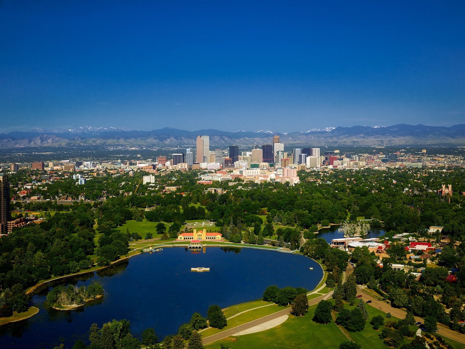 Private Jet Charters to Denver