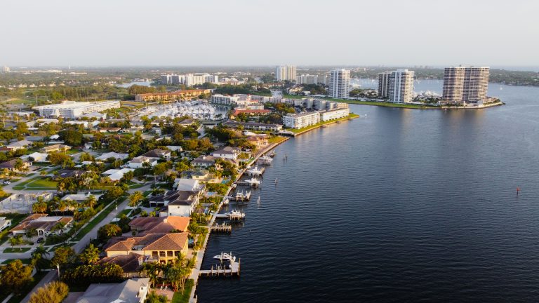 West Palm Beach Private Jet Flights