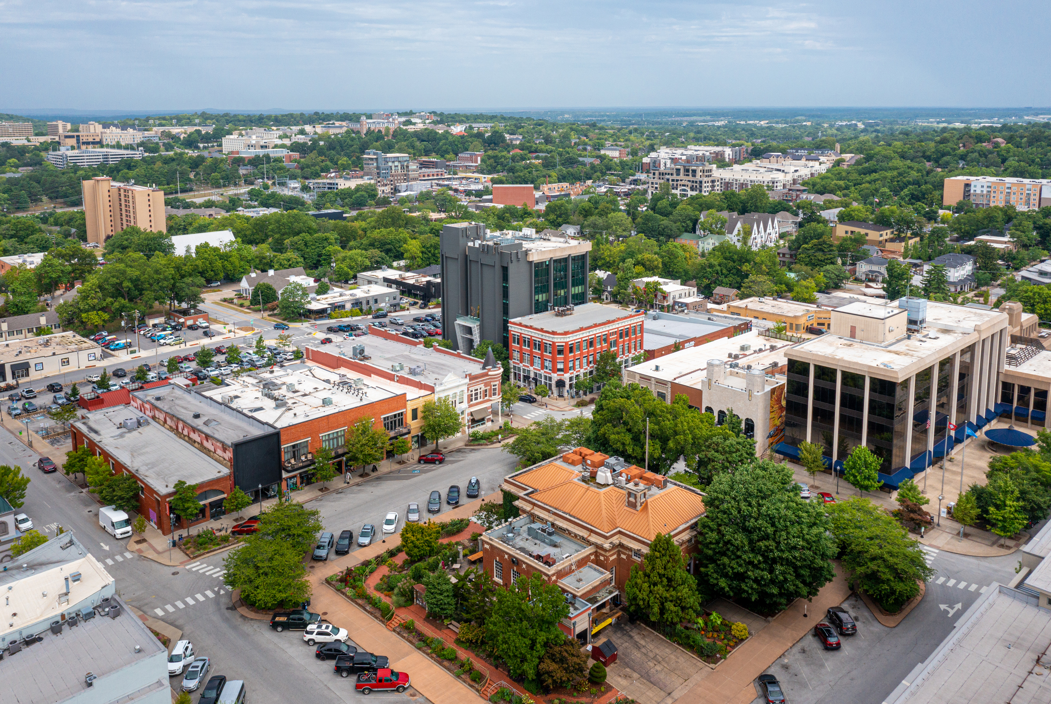 Fayetteville AR Private Jet Flights
