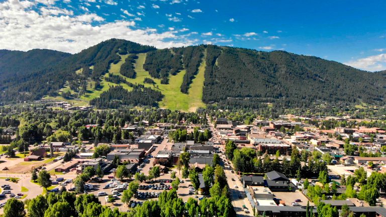 Jackson Hole Private Jet Flights