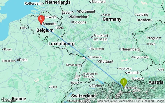Flight path from Innsbruck to London