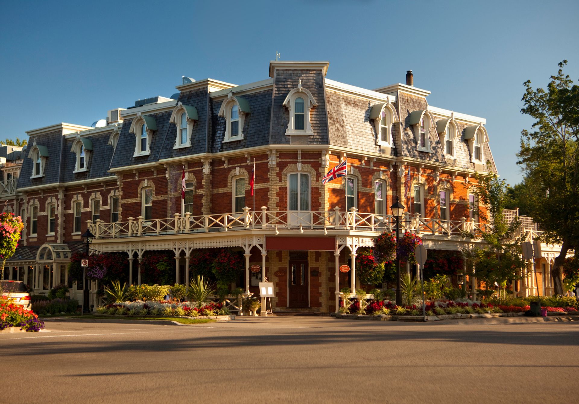 Niagara-on-the-Lake Private Jet Flights