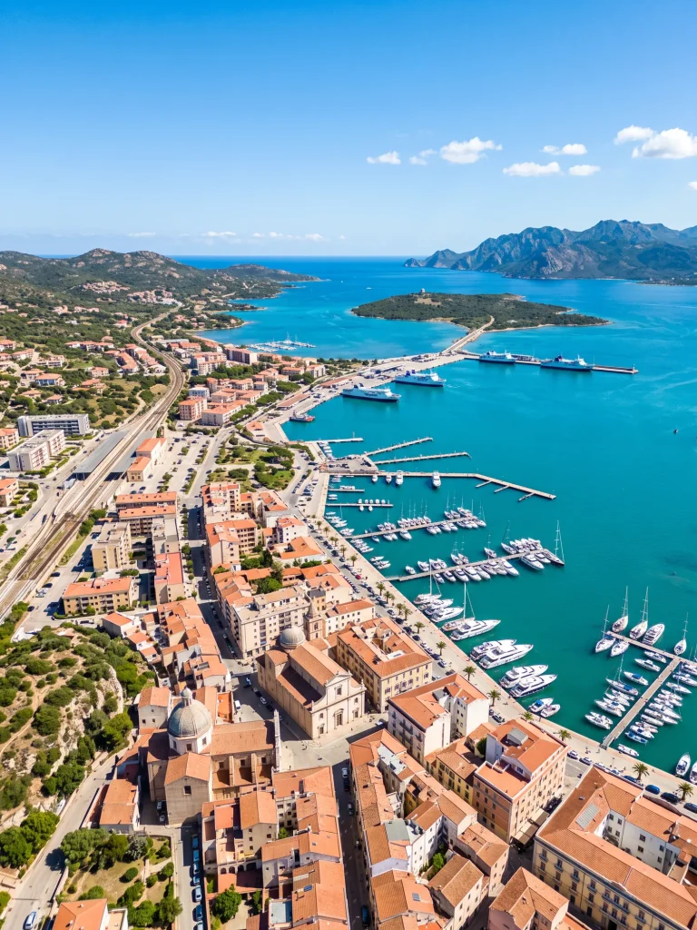 Florence to Olbia Private Jet Flights